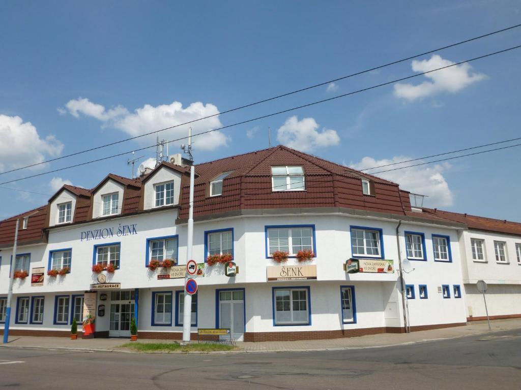 Penzion Senk Pardubice Exterior foto