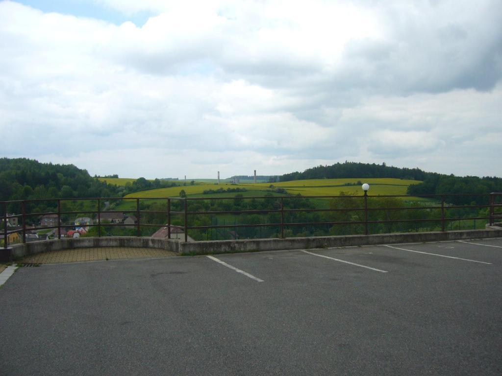Penzion Senk Pardubice Exterior foto