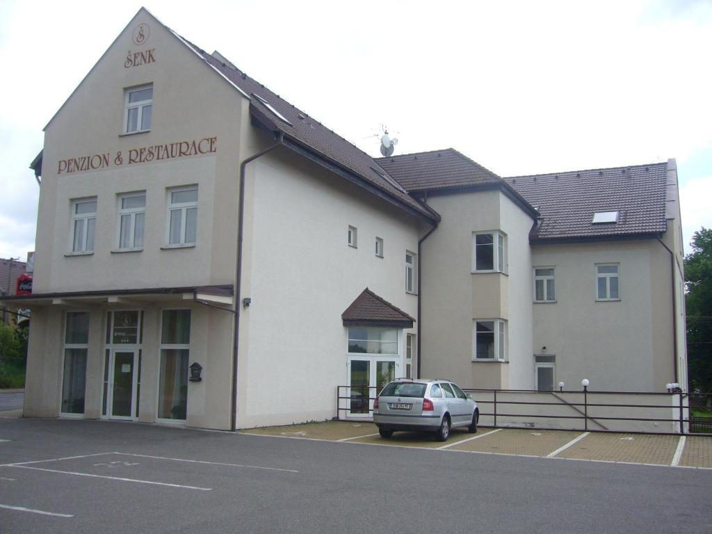 Penzion Senk Pardubice Exterior foto